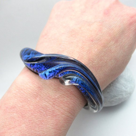 Blue Dichro Glass cuff bracelet - Picture 12 of 12